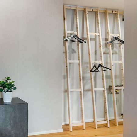 Apartamento Joivy Charming Flat With Desk Milán Exterior foto